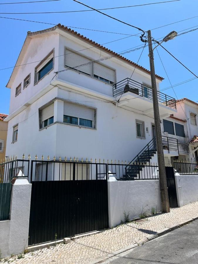Capitan Beach House Costa da Caparica Exterior photo